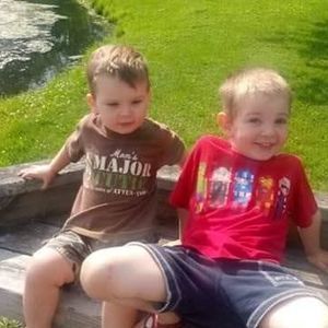 Meet your Posher, Christopher